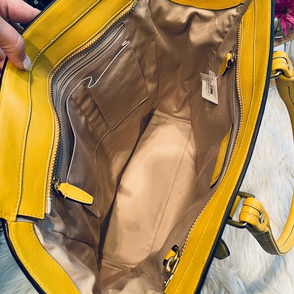 COACH Legacy Tanner Yellow Leather Tassel Shoulder Tote Handbag - NWT! - Picture 13 of 15